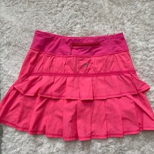 Size 2 tall lululemon skirt